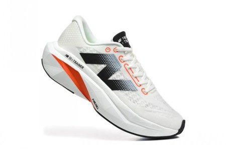 뉴발란스 퓨어셀 SC 트레이너 v3  New Balance Fuelcell SC Trainer v3  MFCPZSE-1