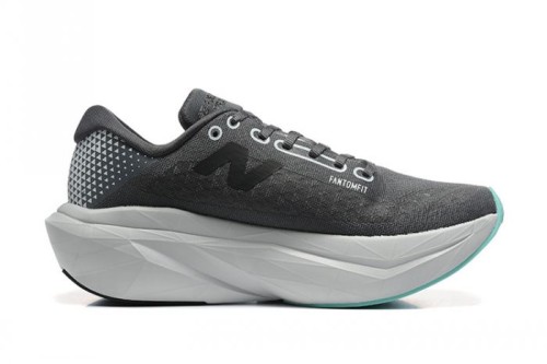 뉴발란스 퓨어셀 SC 트레이너 v3  New Balance Fuelcell SC Trainer v3  MFCPZSE-16