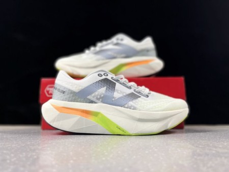 뉴발란스 퓨어셀 레벨 v4  New Balance Fuelcell Rebel v4  MFCPZSG  남/여