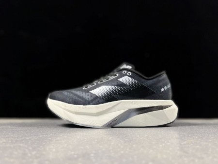 뉴발란스 퓨어셀 레벨 v4  New Balance Fuelcell Rebel v4  MFCPZSD 남/여