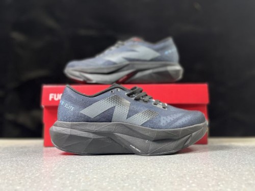 뉴발란스 퓨어셀 레벨 v4  New Balance Fuelcell Rebel v4  MFCXLB4  남/여