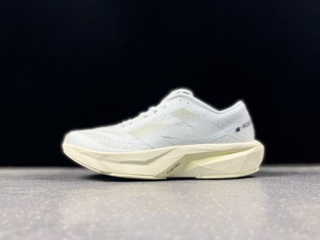 뉴발란스 퓨어셀 레벨 v4  New Balance Fuelcell Rebel v4  MFCXCS4  남/여