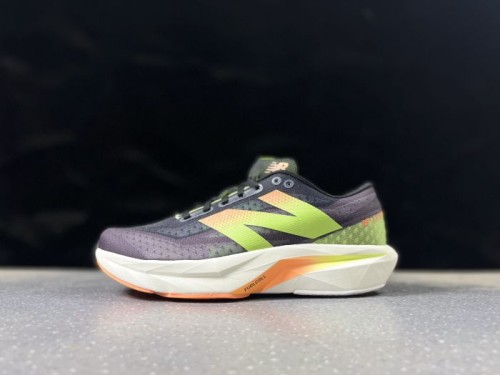 뉴발란스 퓨어셀 레벨 v4  New Balance Fuelcell Rebel v4  MFCXLD4  남/여