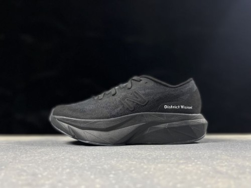 뉴발란스 x 디스트릭트 비전 퓨얼셀 슈퍼콤프 엘리트 v4 District Vision x  New Balance  Elite v4  MRCXLO4 남/여