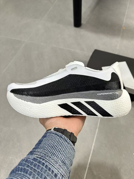아디다스 하이퍼부스트 엣지  Adidas Hyperboost Edge KJ0753