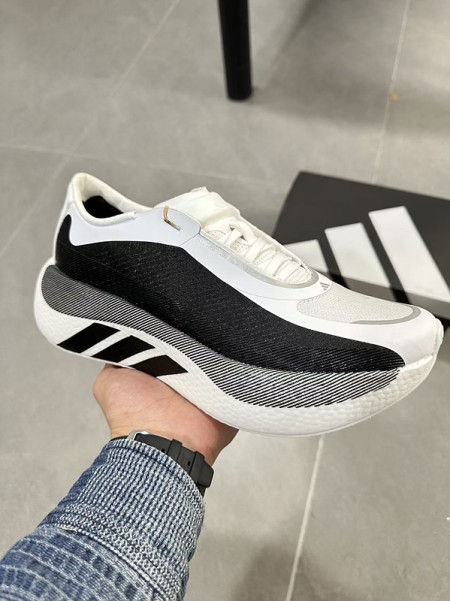 아디다스 하이퍼부스트 엣지  Adidas Hyperboost Edge KJ0753