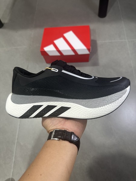 아디다스 하이퍼부스트 엣지  Adidas Hyperboost Edge KI1923