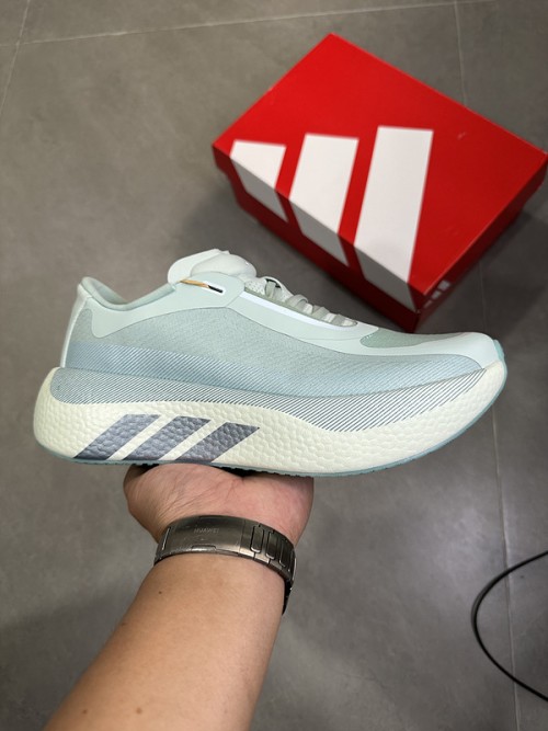 아디다스 하이퍼부스트 엣지  Adidas Hyperboost Edge KI4404