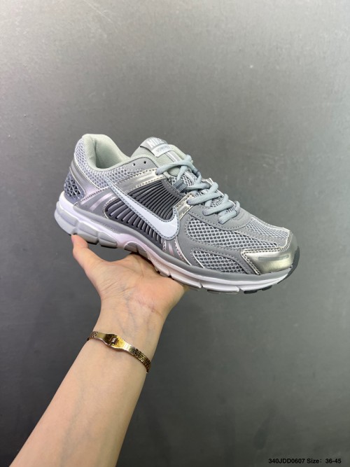 나이키 줌 보메로 5 Nike Zoom Vomero 5 BV1358-004 남/여