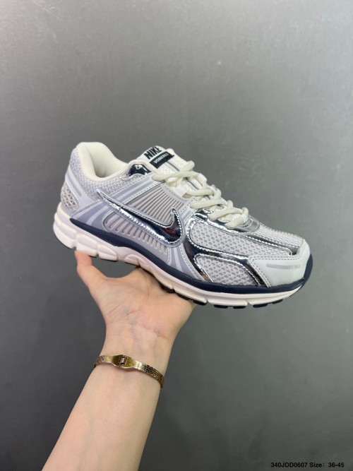 나이키 줌 보메로 5 Nike Zoom Vomero 5 BV1358-008 남/여