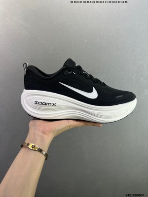 나이키 줌 보메로 플러스 Nike Zoom Vomero Plus HV8150-002 남/여