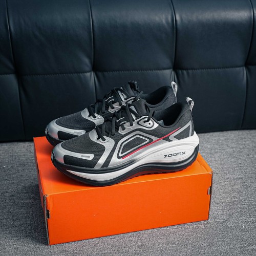 나이키 줌 보메로 플러스 Nike Zoom Vomero Plus IM6776-555 남/여