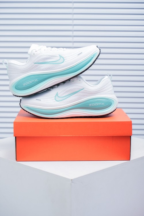 나이키 줌 보메로 플러스 Nike Zoom Vomero Plus HV8154-100 남/여