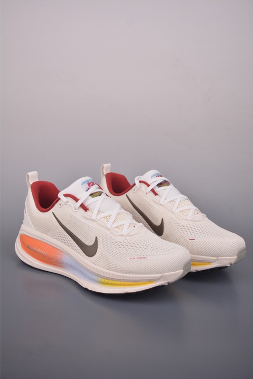 나이키 줌 보메로 18 Nike Zoom Vomero 18 Q1131-120 남/여