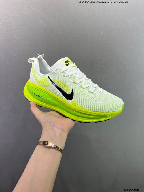 나이키 줌 보메로 18 Nike Zoom Vomero 18 HM6803-100 남/여