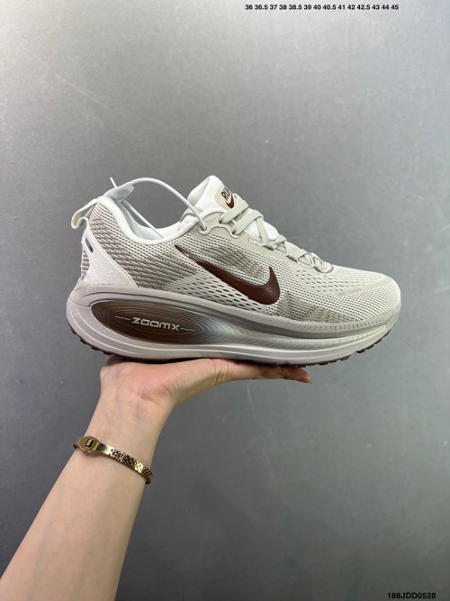 나이키 줌 보메로 18 Nike Zoom Vomero 18 HM6803-528 남/여