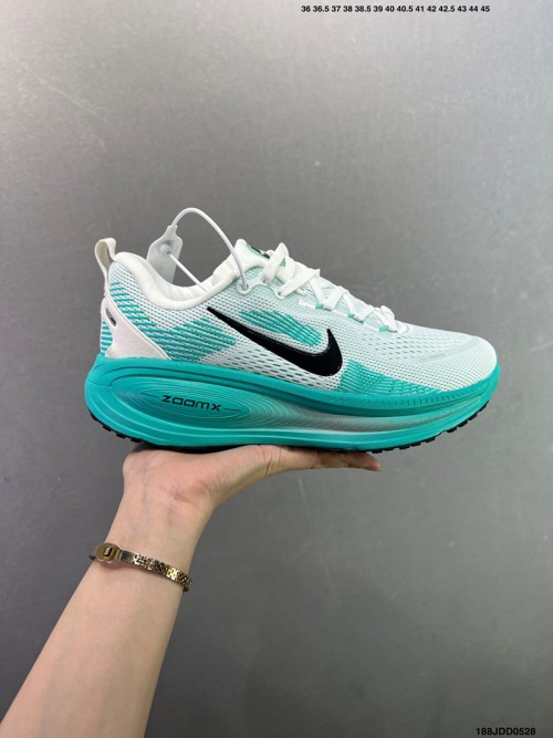 나이키 줌 보메로 18 Nike Zoom Vomero 18 HM6803-103 남/여