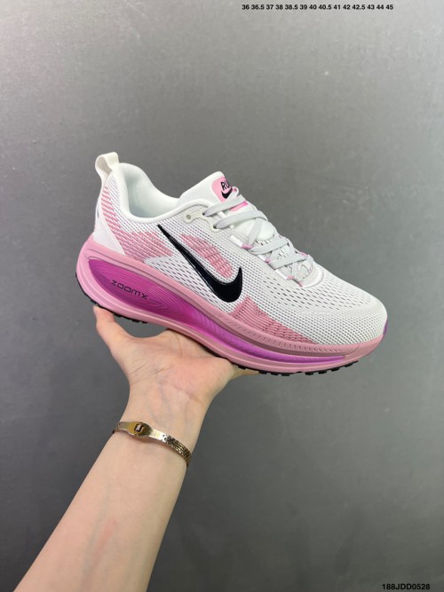 나이키 줌 보메로 18 Nike Zoom Vomero 18 HM6804-105 우먼스