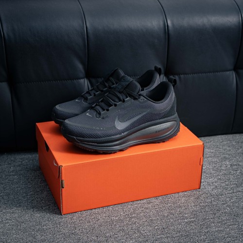 나이키 줌 보메로 18 GTX Nike Zoom Vomero 18 GTX HQ7001-001 남/여