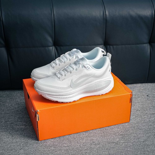 나이키 줌 보메로 18 GTX Nike Zoom Vomero 18 GTX HQ7001-100 남/여