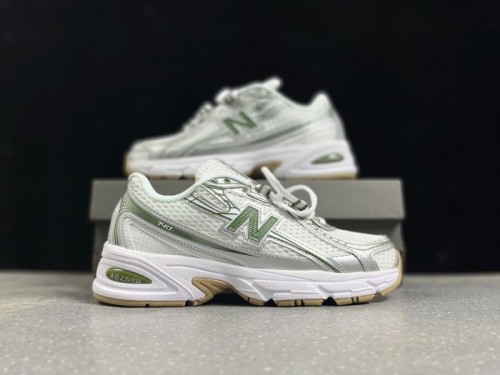 뉴발란스 740  New Balance 740 U740SF2_남/여