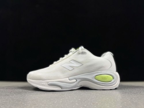 뉴발란스 x 클러치 애슬레틱스 AC 러너  New Balance x Klutch Athletics AC Runner  MACR16N1 남/여