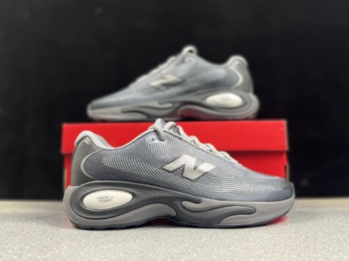 뉴발란스 x 클러치 애슬레틱스 AC 러너  New Balance x Klutch Athletics AC Runner  MACR199J 남/여