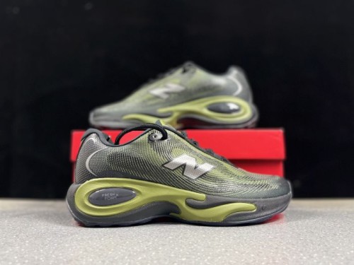 뉴발란스 x 클러치 애슬레틱스 AC 러너  New Balance x Klutch Athletics AC Runner  MACR1952 남/여