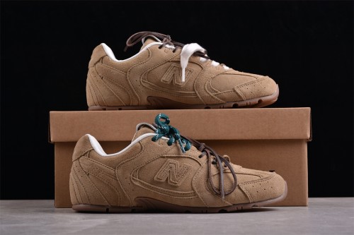 뉴발란스 x 미우 미우 530  New Balance x Miu Miu 530  F20-7 남/여