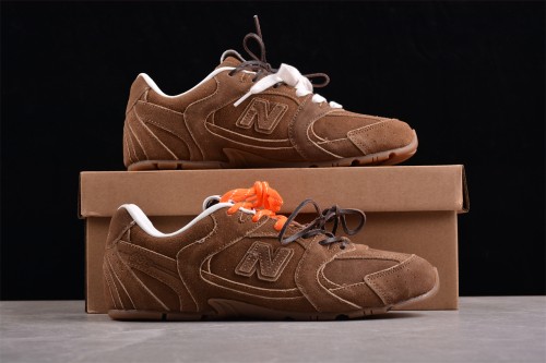 뉴발란스 x 미우 미우 530  New Balance x Miu Miu 530   F20-9 남/여