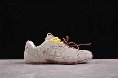 뉴발란스 x 미우 미우 530  New Balance x Miu Miu 530   F20-11  남/여