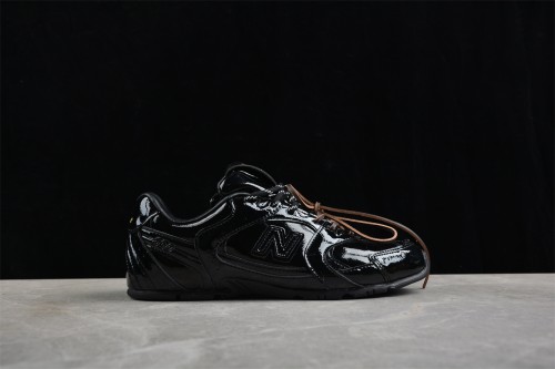 뉴발란스 x 미우 미우 530 SL  New Balance x Miu Miu 530 SL   F20-16  남/여