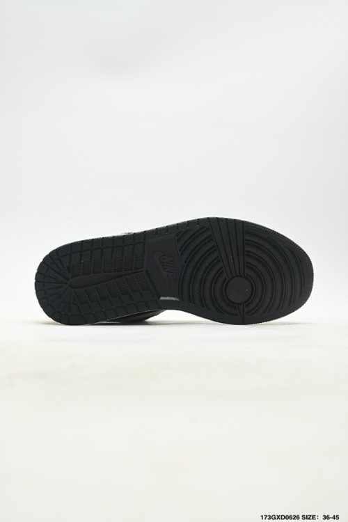 나이키 에어조던 1 로우 Nike Air Jordan 1 Low QG1988-012 남/여