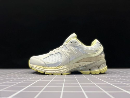 뉴발란스 2002R  New Balance 2002R  ML2002RA1  남/여
