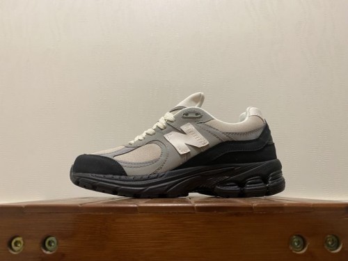 뉴발란스 2002R  New Balance 2002R M2002RBA 남/여