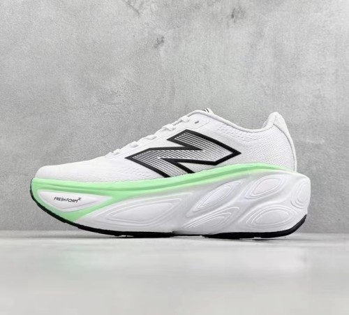 뉴발란스 프레쉬 폼 X 모어 v5  New Balance Fresh Foam X More v5 MMORLA5 남/여