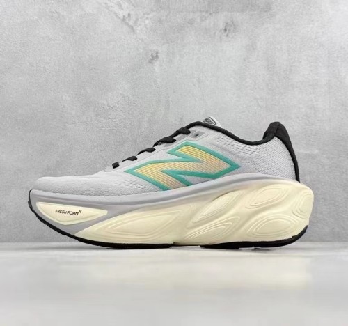 뉴발란스 프레쉬 폼 X 모어 v5  New Balance Fresh Foam X More v5 MMORLAA5 남/여
