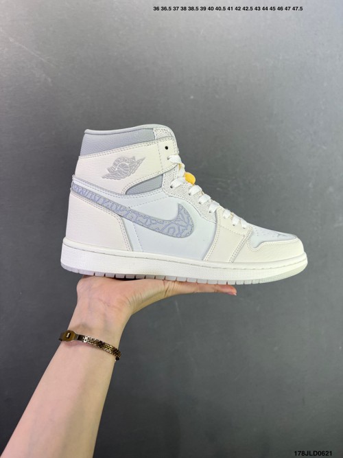 나이키 에어조던 1 하이 Nike Air Jordan 1 High 555088-009 남/여