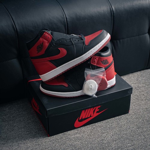 나이키 에어조던 1 하이 Nike Air Jordan 1 High 555088-001 남/여
