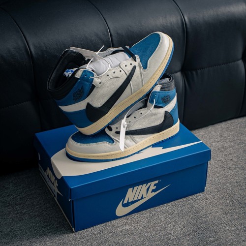 나이키 에어조던 1 하이 Nike Air Jordan 1 High DH3227-105 남/여