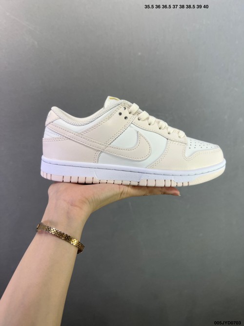나이키 SB 덩크 로우 Nike SB Dunk Low DD1391-102 우먼스