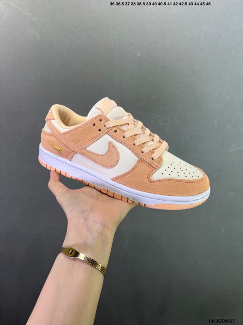 나이키 SB 덩크 로우 Nike SB Dunk Low IO4244-102 남/여