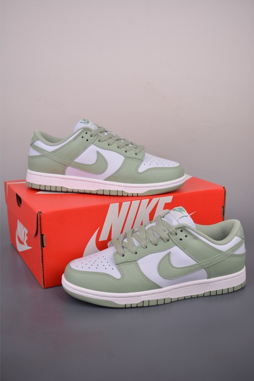나이키 SB 덩크 로우 Nike SB Dunk Low IM6572-002 우먼스