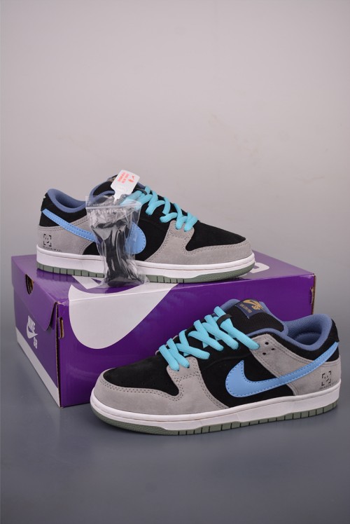 나이키 SB 덩크 로우 Nike SB Dunk Low HF3063-002 남/여
