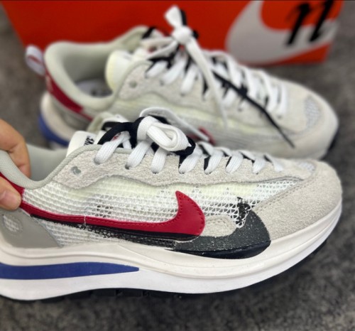 국내배송-*교환반품불가*나이키 사카이 콜라보 Sacai x Nike 남270사이즈 1개