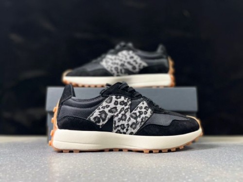 뉴발란스 327 New Balance  327  U327LPC_남/여
