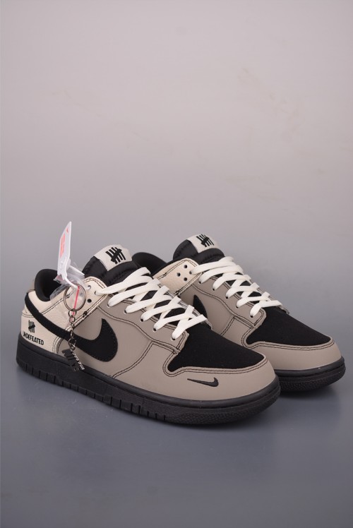 나이키 SB 덩크 로우 Nike SB Dunk Low SL8888-004 남/여