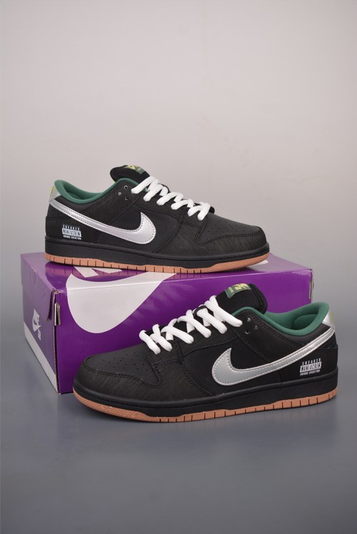 나이키 SB 덩크 로우 Nike SB Dunk Low FQ7585-200 남/여