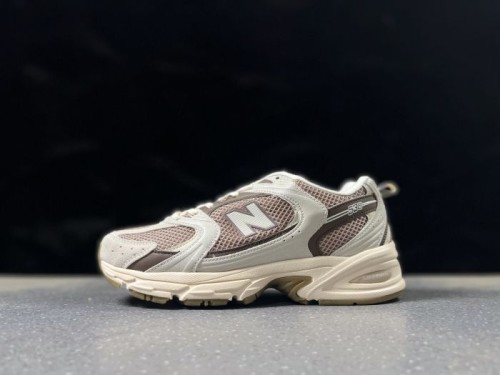 뉴발란스 530  New Balance 530 U530UA_남/여