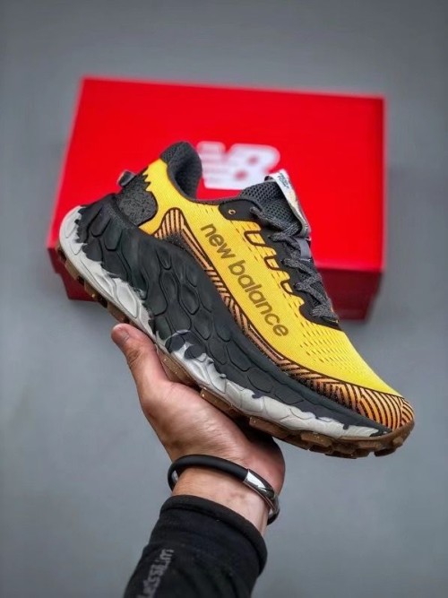 뉴발란스 프레쉬폼 X 트레일 모어 V3  New Balance Fresh Foam X Trail More V3  MTMORNGN